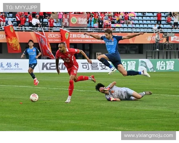 CSGO战术解析：深入探讨LNG战队的技术优势与战术布局