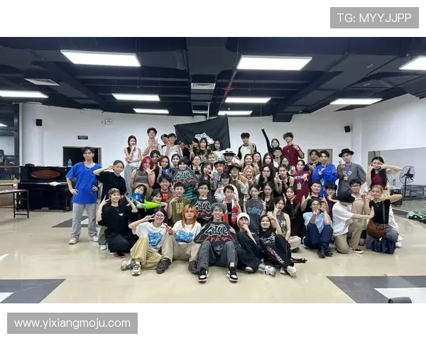 广州街舞队战术创新引发热议街舞文化新潮流探讨