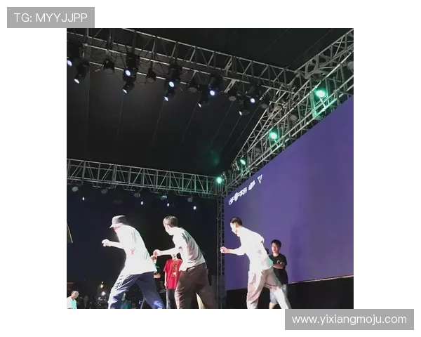 杭州街舞队与西安街舞队赛后状态分析与表现对比