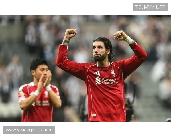 哈茨与罗斯郡精彩对决比分揭晓赛季走势分析与战术解析