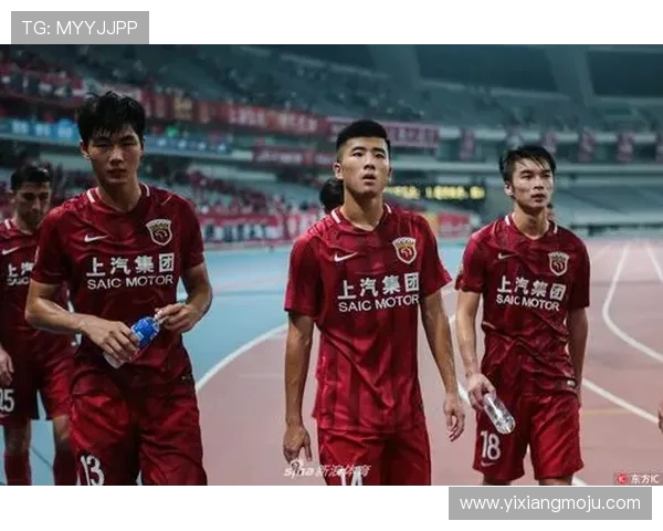 权健与上港对决分析：战术布局与球员表现的全面解读