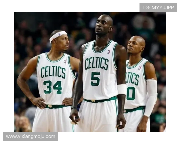 上海篮球队技术解析：从战术布局到球员配合的全面探讨